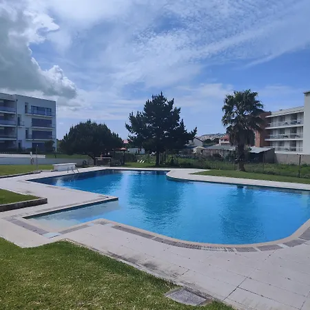 アパート Casa Dos Medros サン・マルティーニョ・ド・ポルト